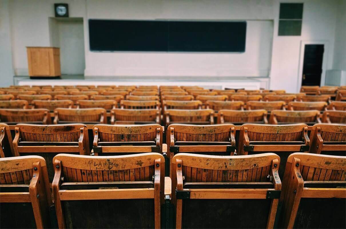 blog empty vintage lecture hall